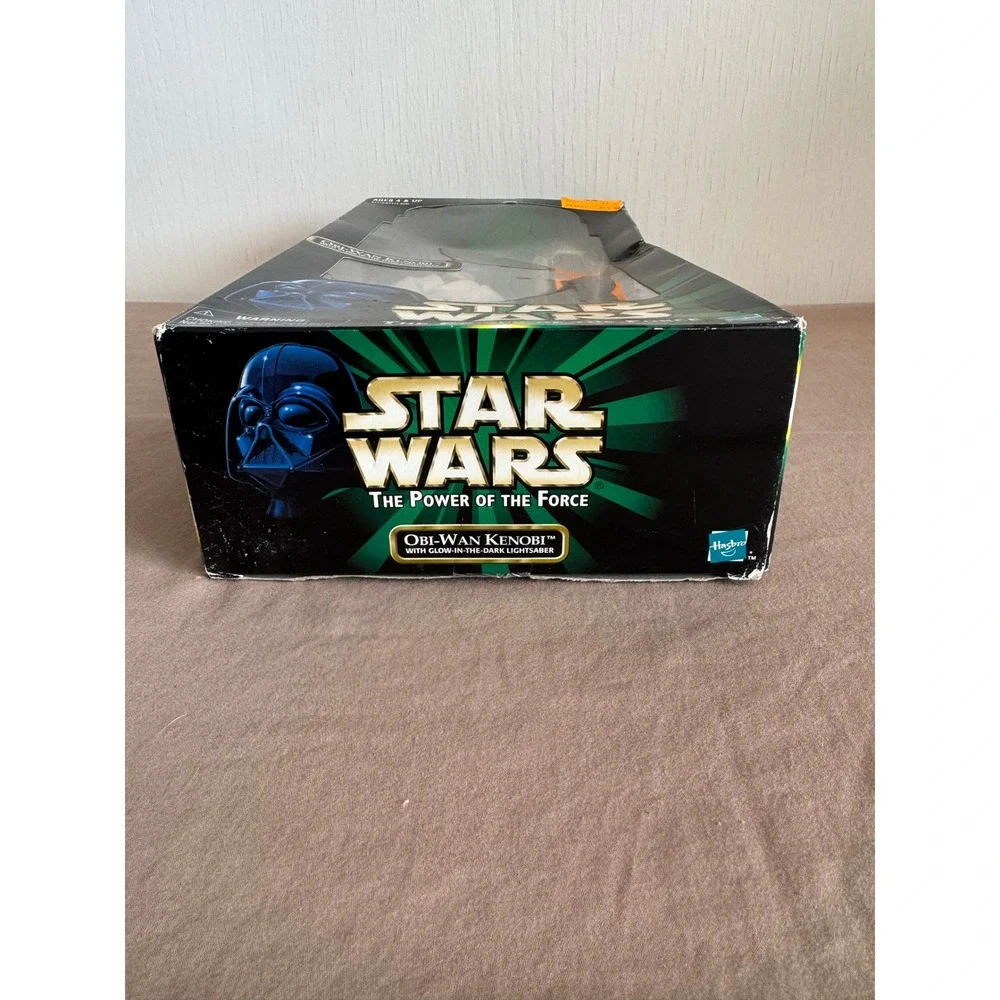 Star Wars Obi Wan Kenobi Vintage Glow in the Dark Lightsaber Action Figure Comic